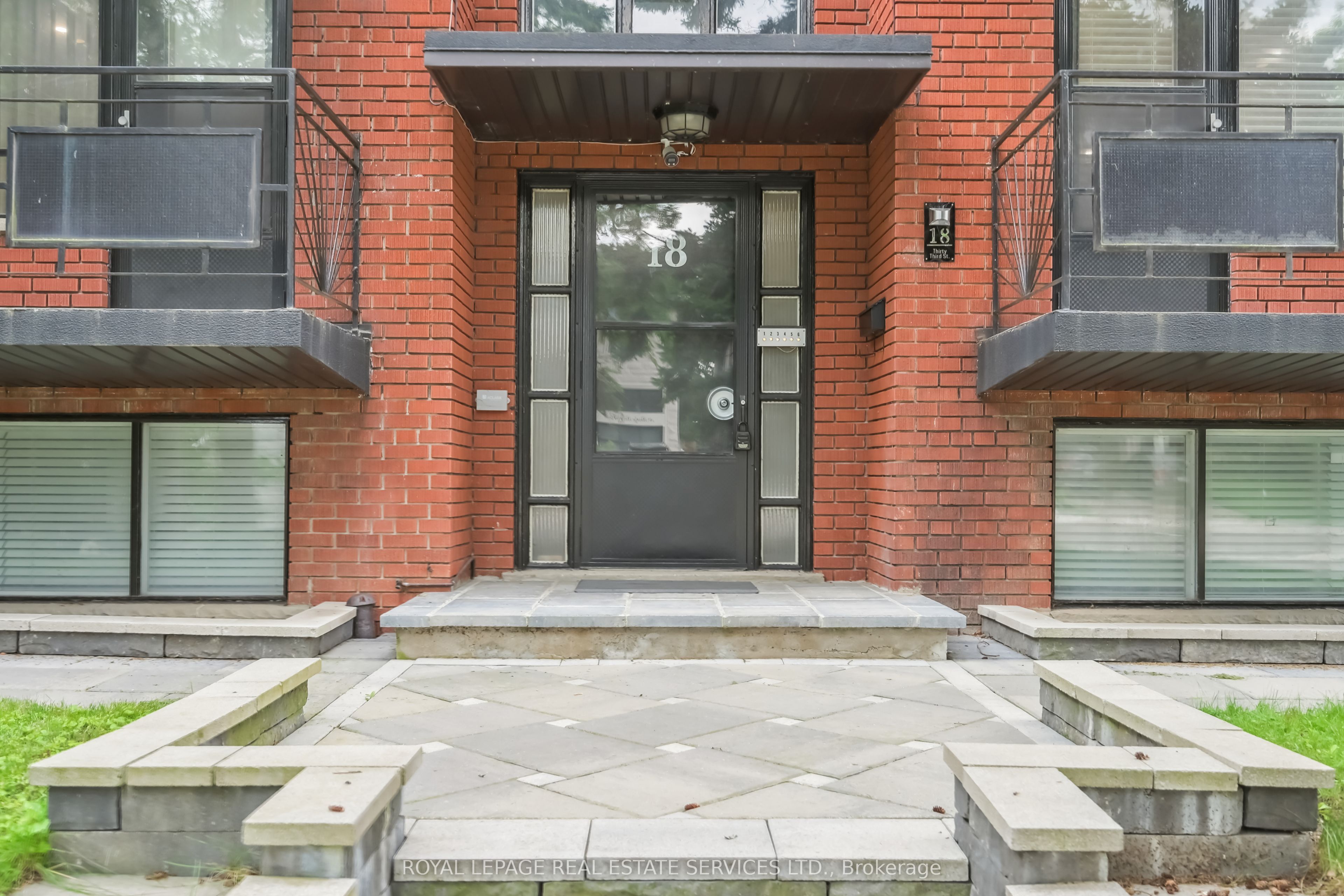 Additional image 4 of 6-18 Thirty Third Street, Toronto, ON, M8W 3G9
