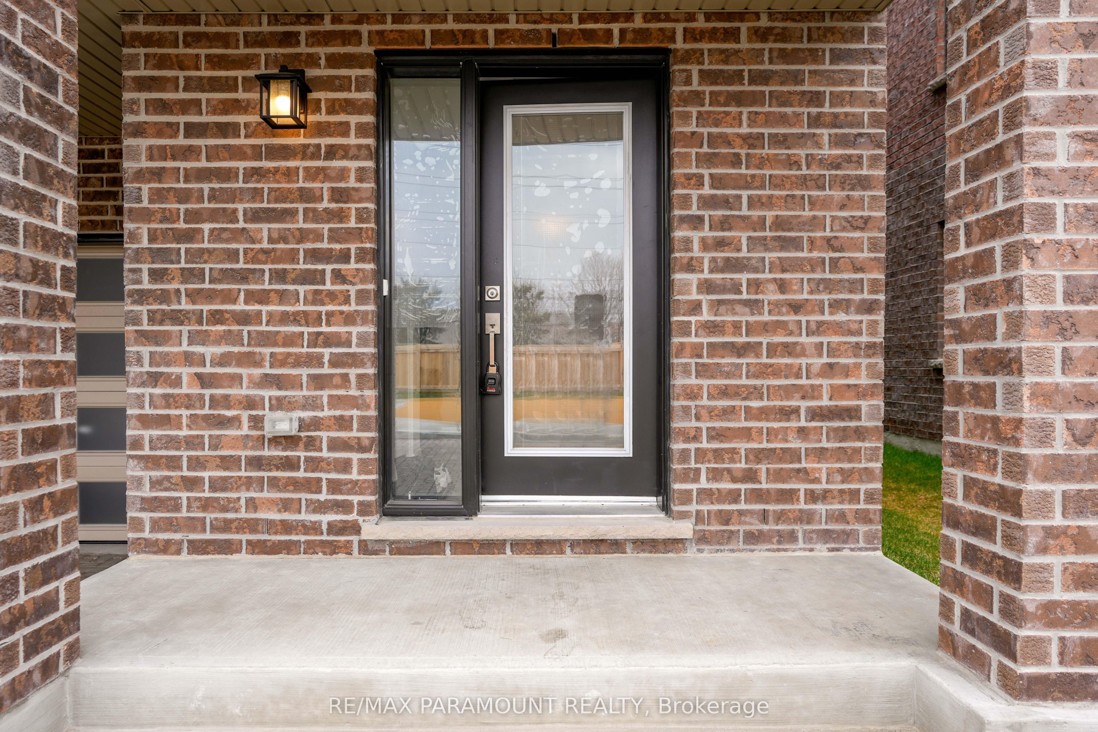Additional image 2 of 201-1865 Pickering Parkway, Pickering, ON, L1V 0H2