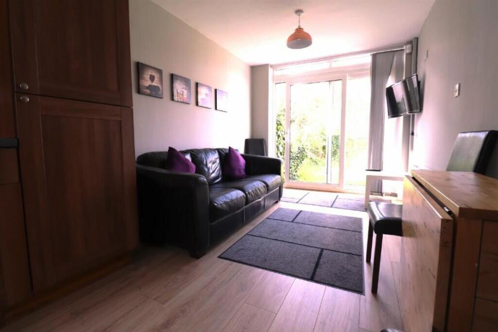 Parker Street, Birmingham photo 3