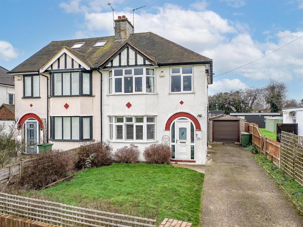 Shenley Lane, London Colney, St. Albans