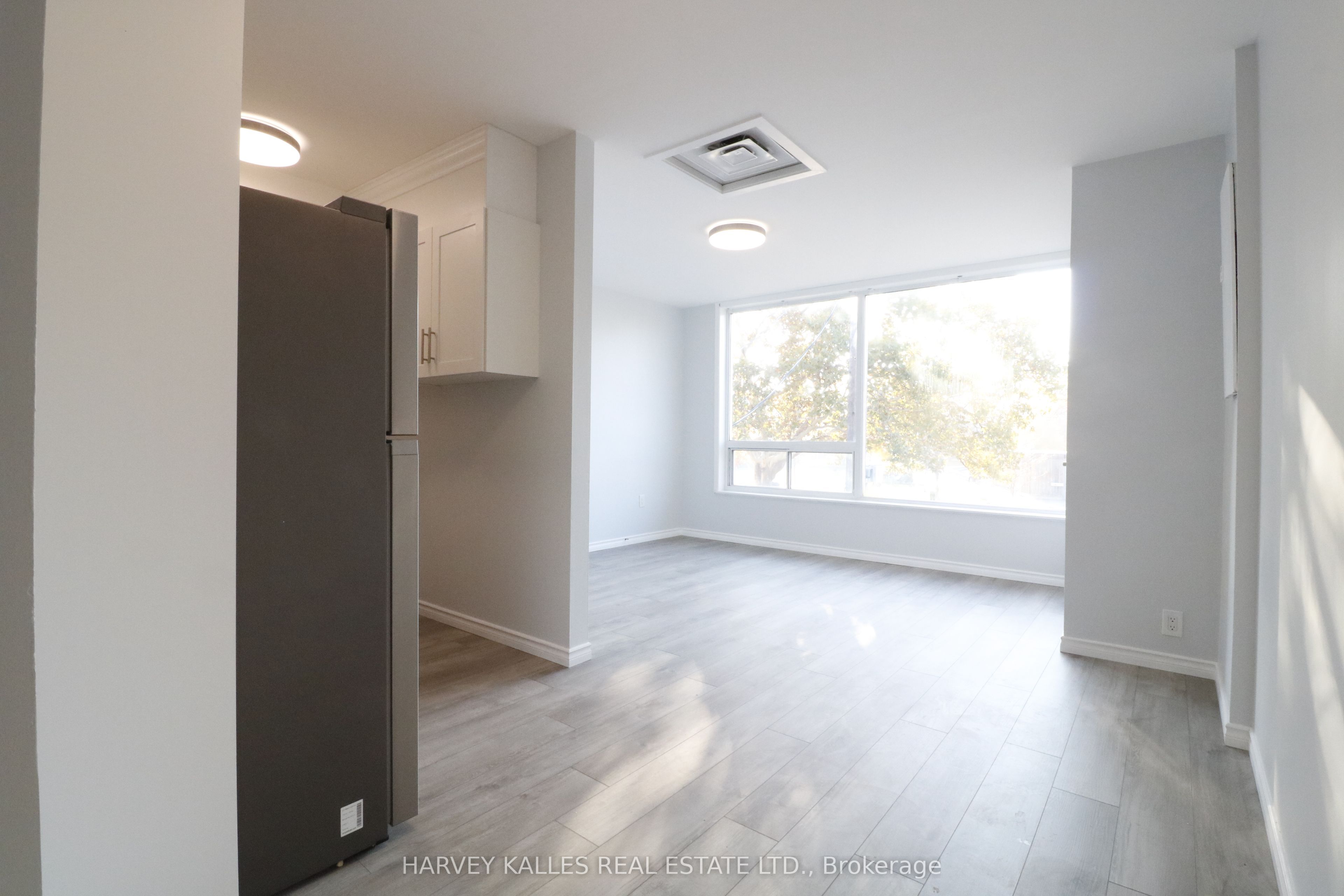 Additional image 4 of A-199 Augusta Avenue, Toronto, ON, M5T 2L4