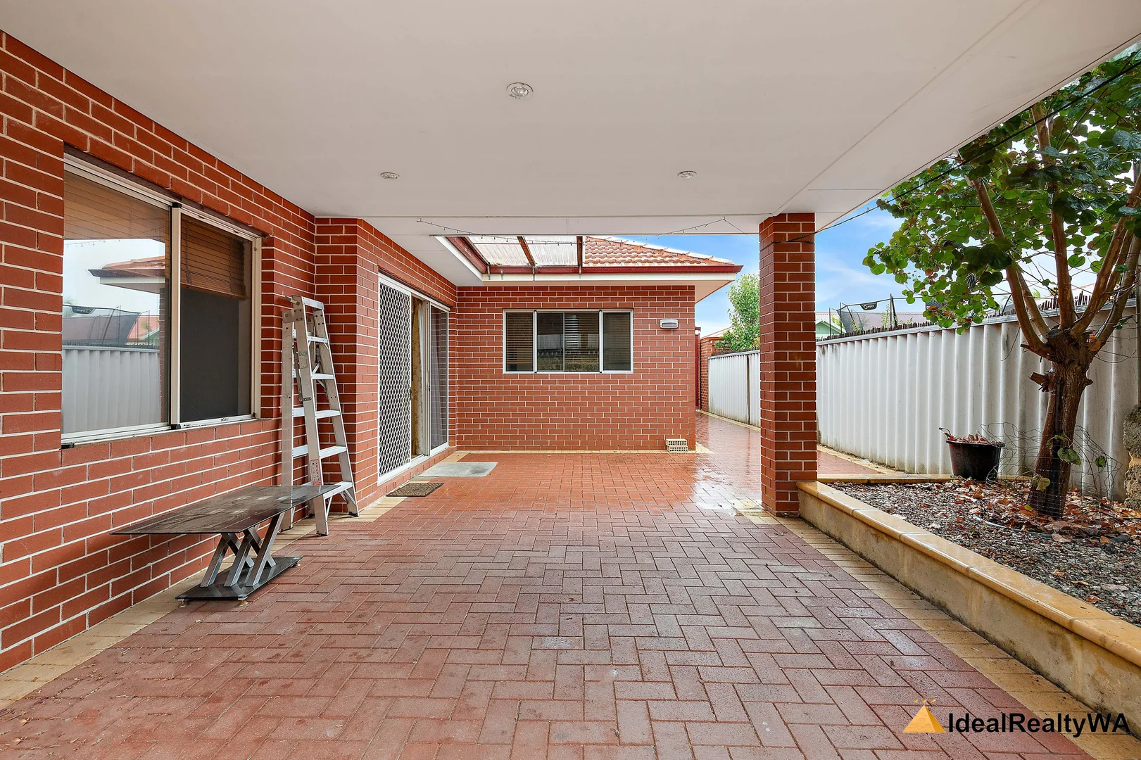 Additional image 33 of 4 Satinwood Court, Thornlie WA 6108