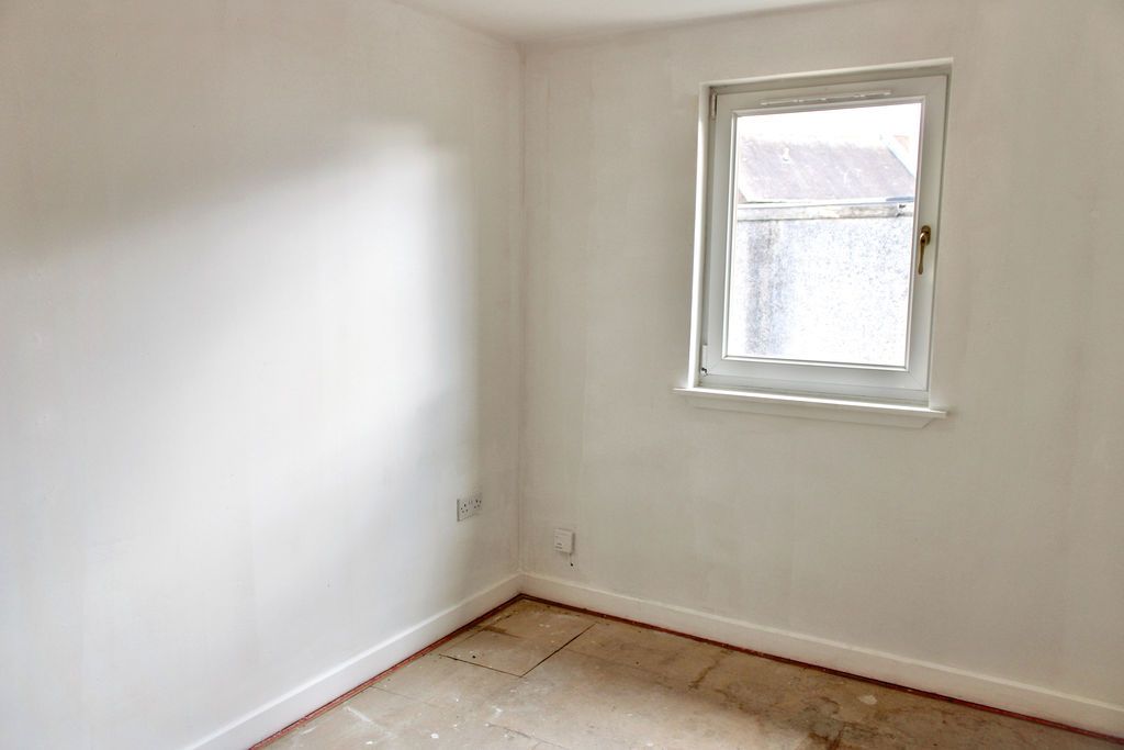 Additional image 9 of 2 bed flat for sale43B High Street, Alloa FK10