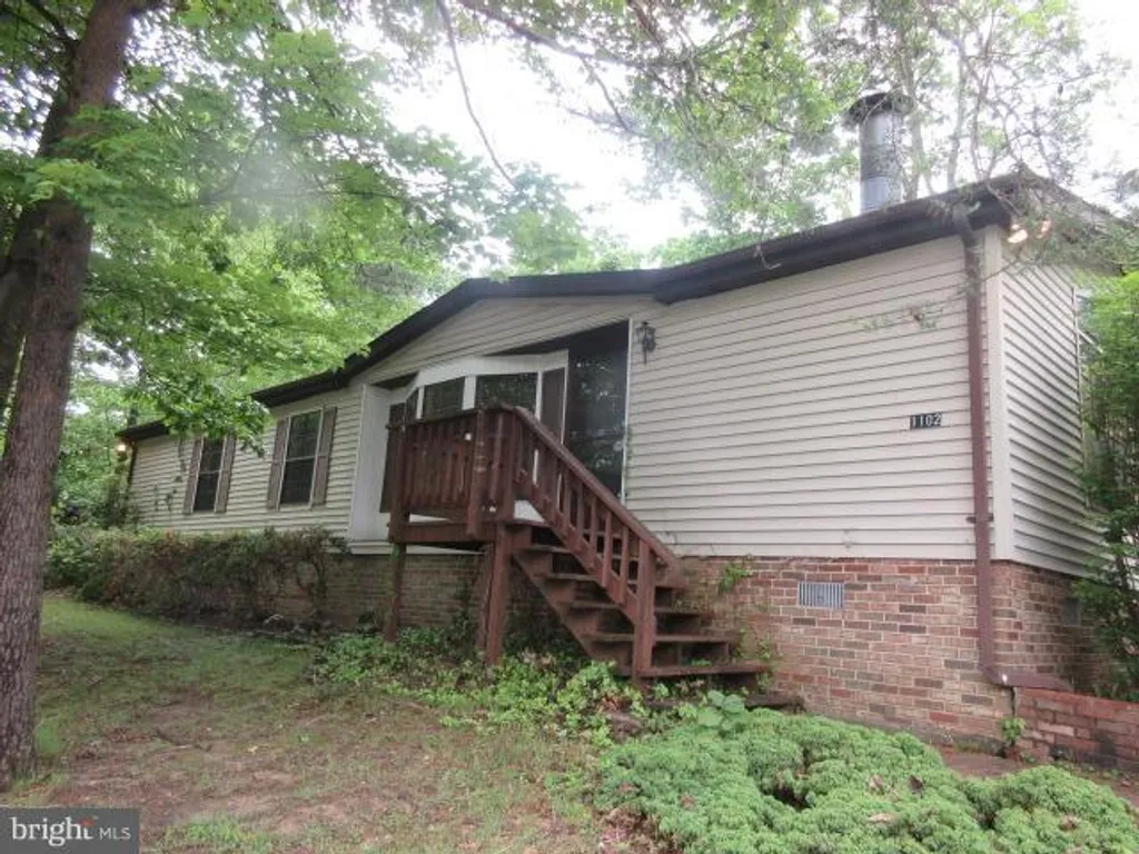 1102 Muskogee Lane, Lusby, MD 20657