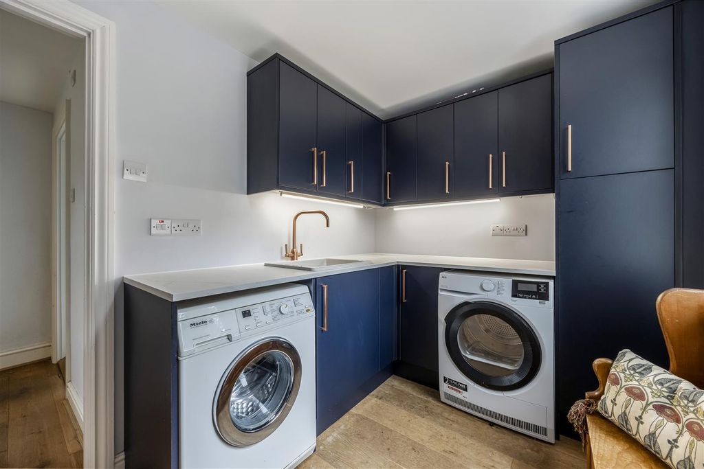 Additional image 6 of 4 bed semi-detached house for saleHarp Hill, Cheltenham GL52