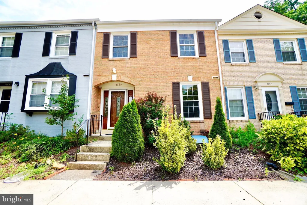 7265 Evanston Road, Springfield, VA 22150