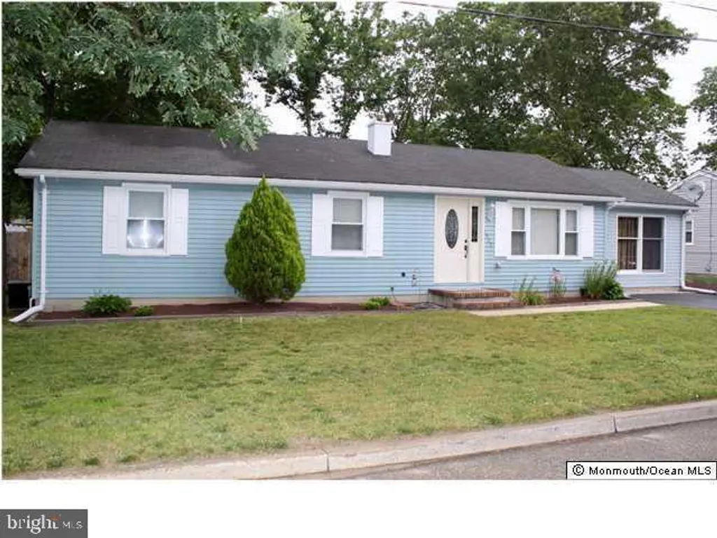 1928 Teakwood Road, Toms River, NJ 08753