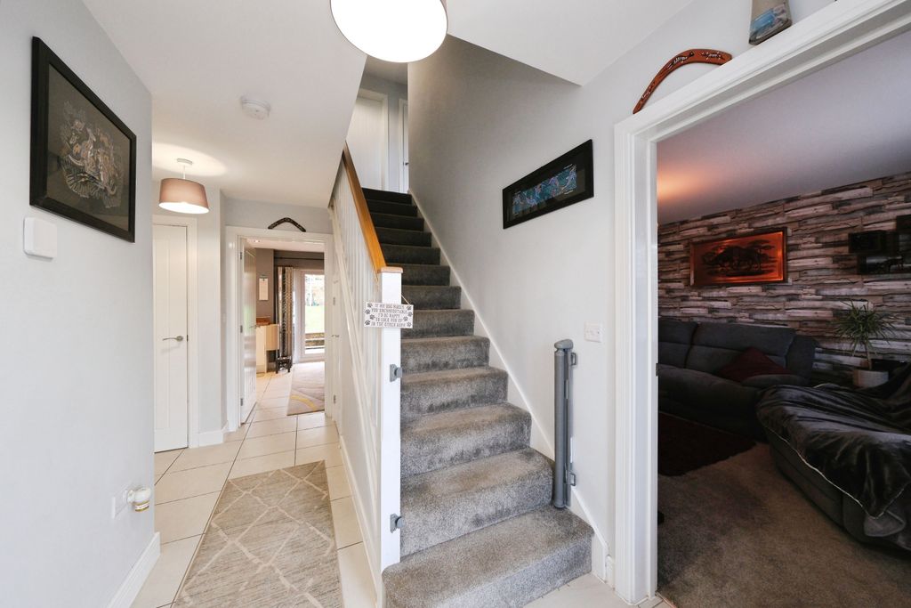 Additional image 5 of 4 bed detached house for saleBaitway Drive, Ripley DE5