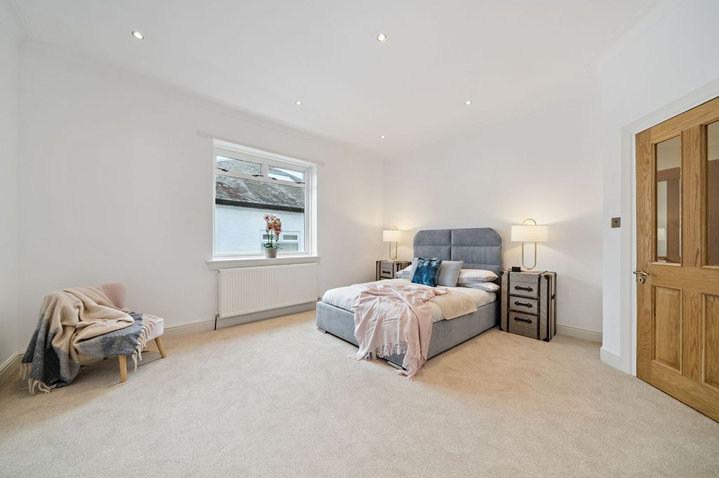 Additional image 15 of 3 bed detached bungalow for saleAyr Road, Newton Mearns G77