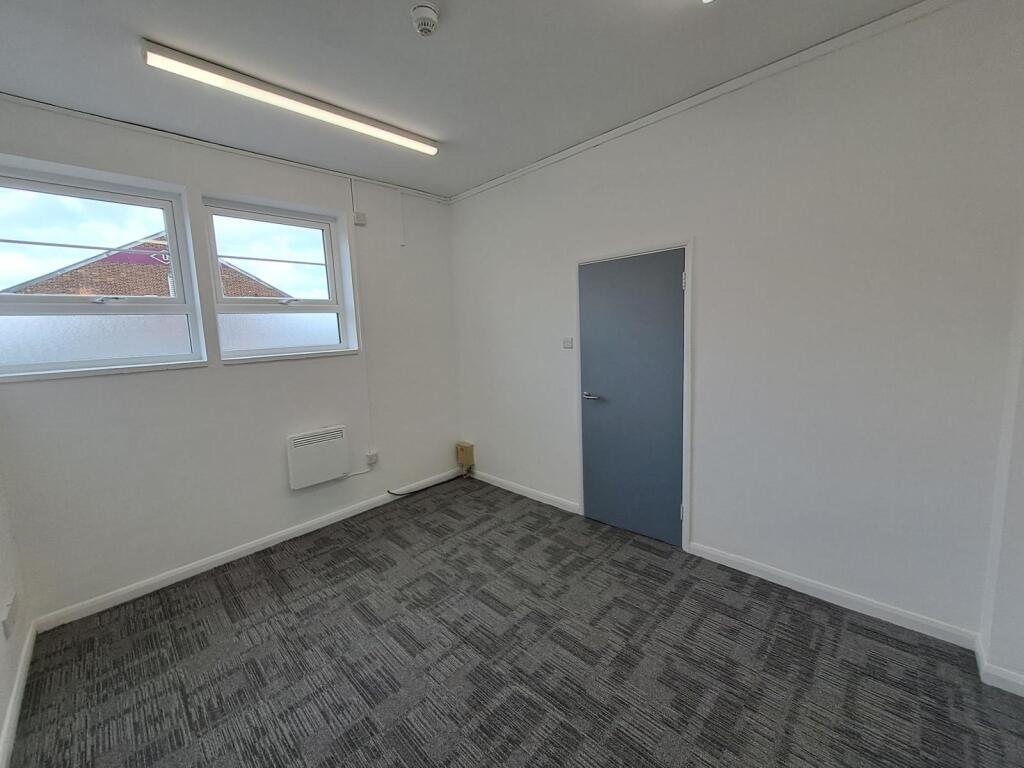 Additional image 6 of 16 & 17 Tewin Court, Welwyn Garden City, AL7
