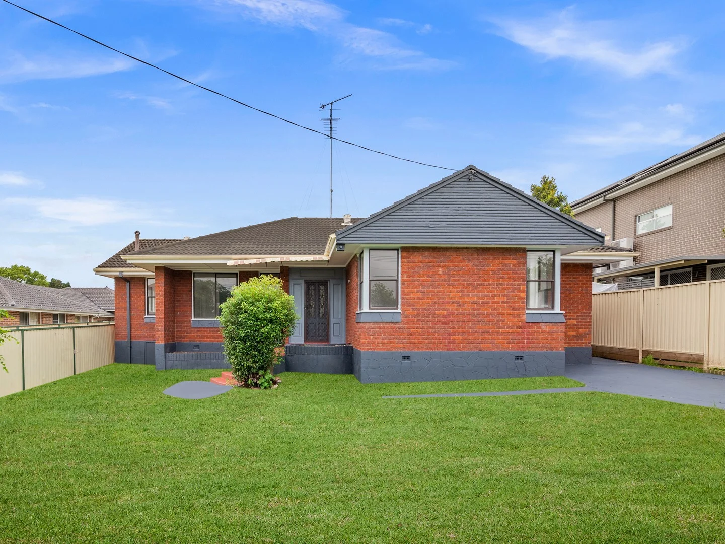 12 Reddall Street, Campbelltown NSW 2560