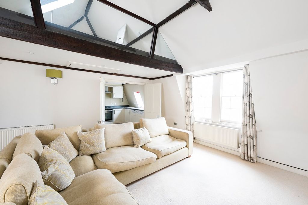 2 bed flat for saleRussell Street, Bath BA1 photo 5