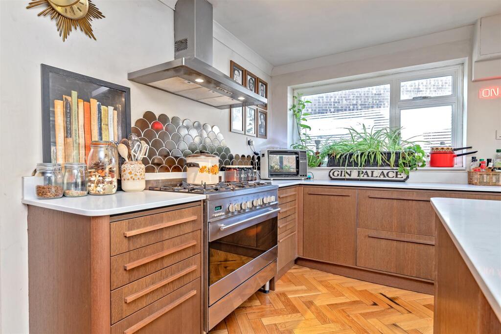 Additional image 5 of Colney Heath Lane, St. Albans