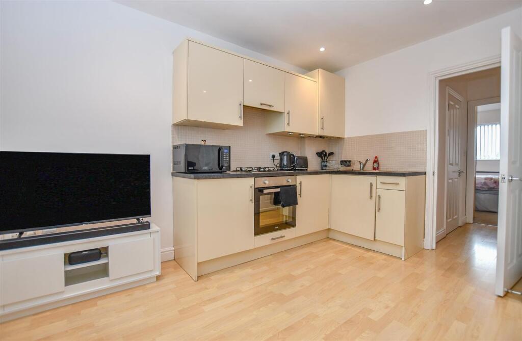 Additional image 2 of Hardwicke Place, London Colney, AL2