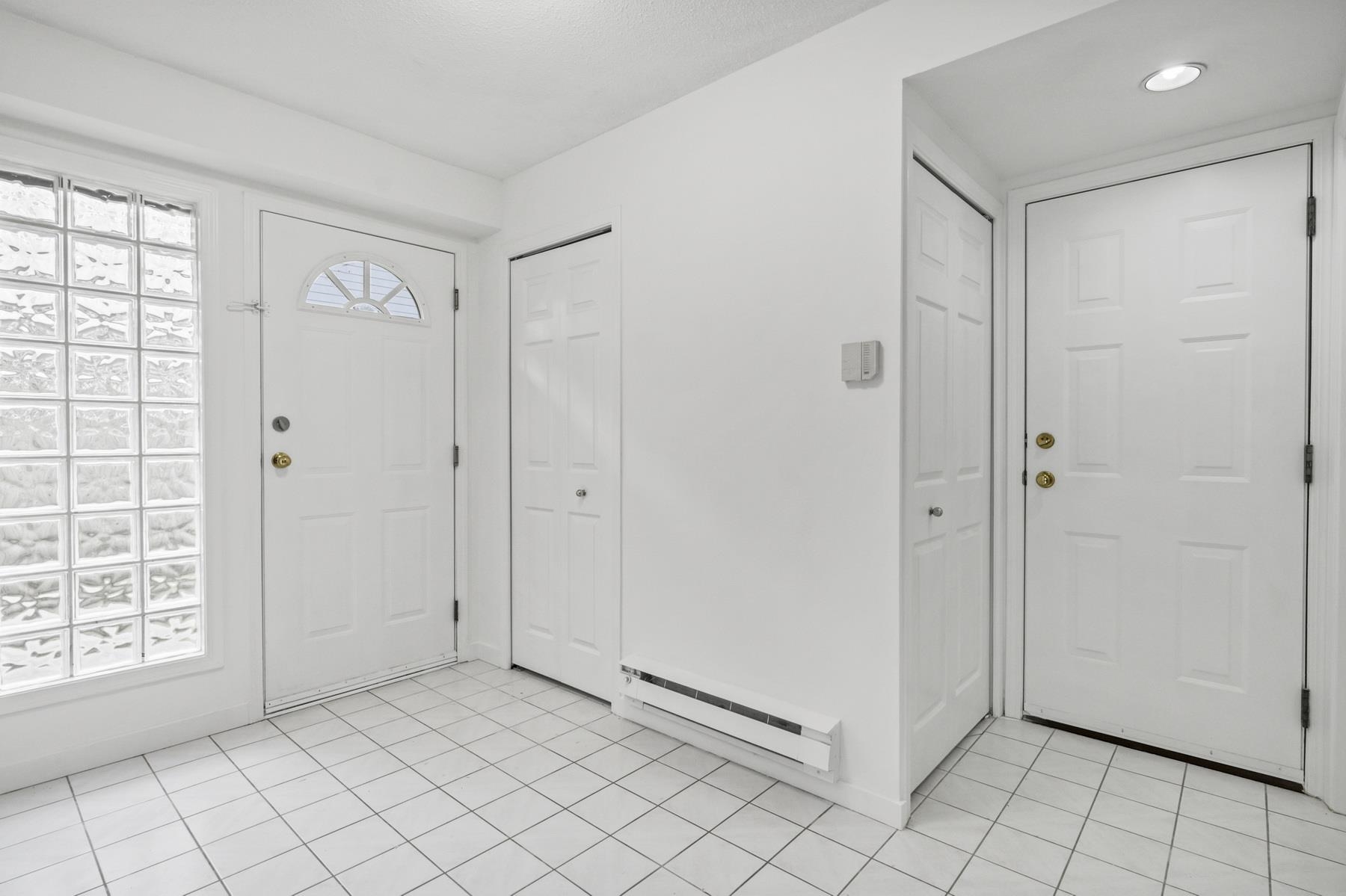 Additional image 2 of 5-7091 Blundell Road, Richmond, BC, V6Y 1J5