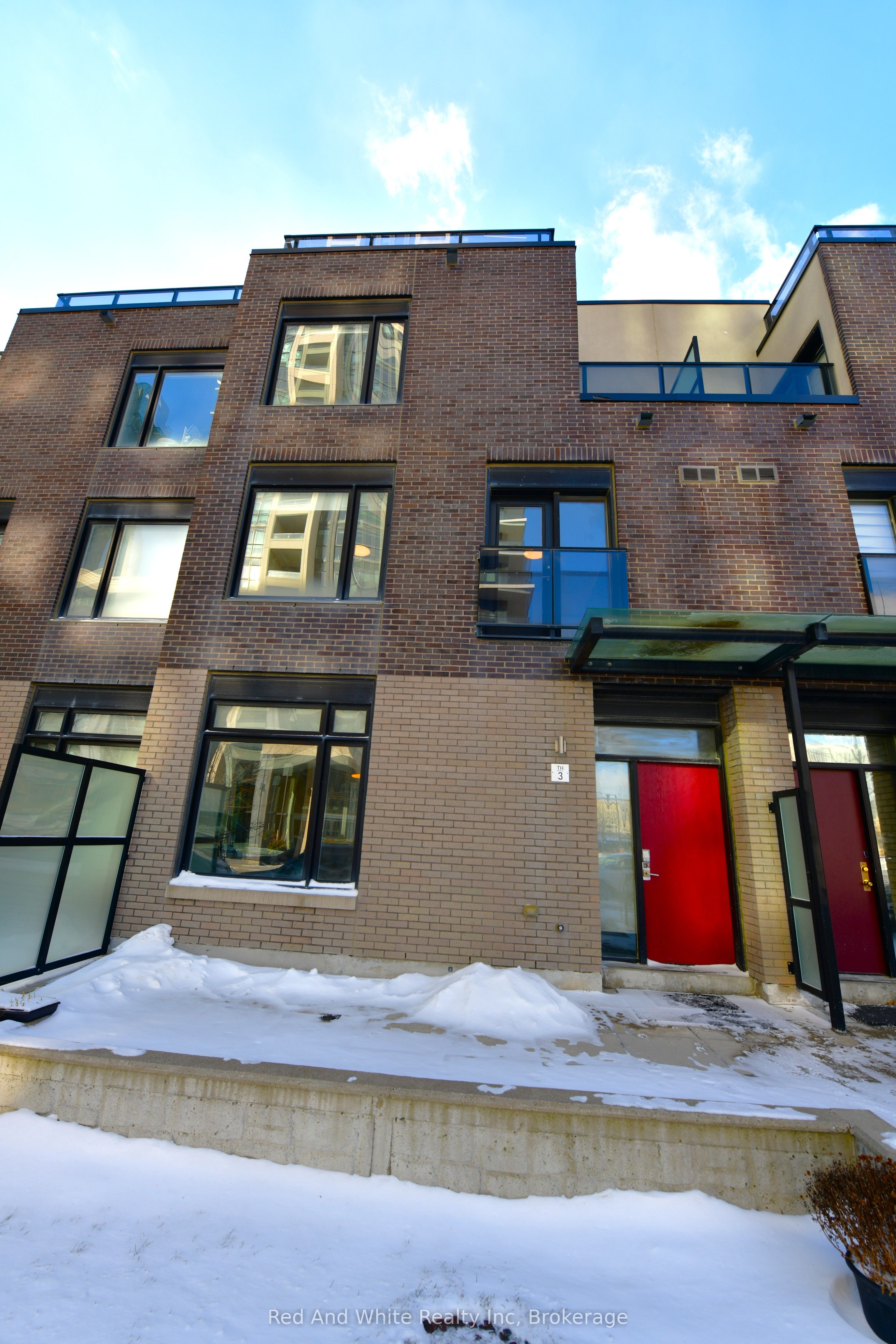 3-4080 Parkside Village Drive, Mississauga, ON, L5B 0K2