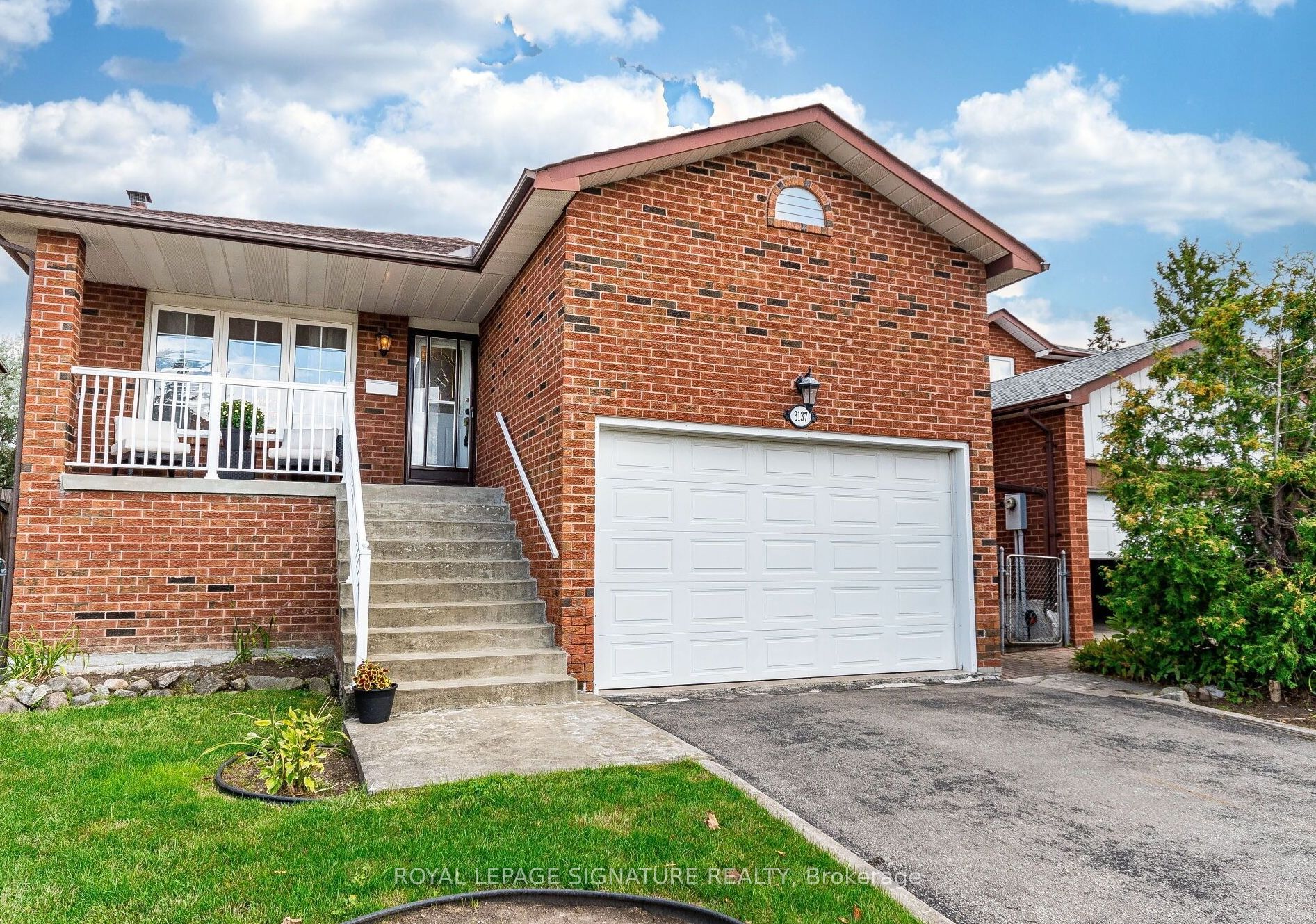 Basement 2-3137 Sunnyhill Drive, Mississauga, ON, L4X 2K5