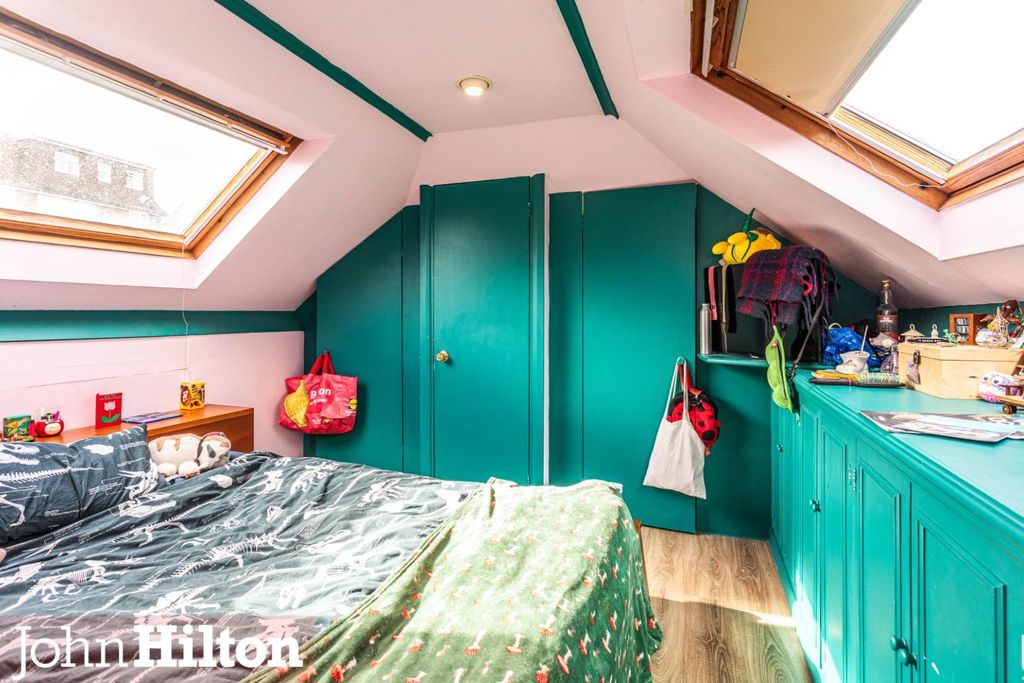 Additional image 20 of 3 bed semi-detached house for saleJevington Drive, Brighton BN2