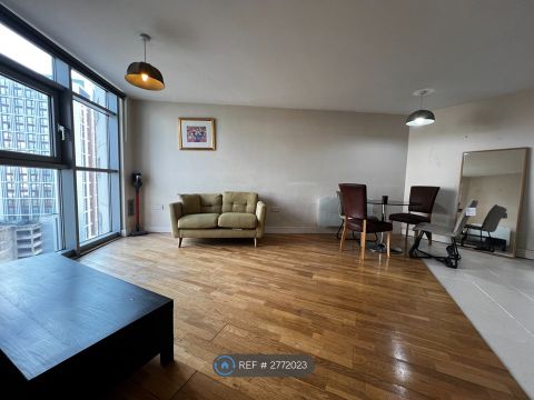 Altolusso, Cardiff CF10