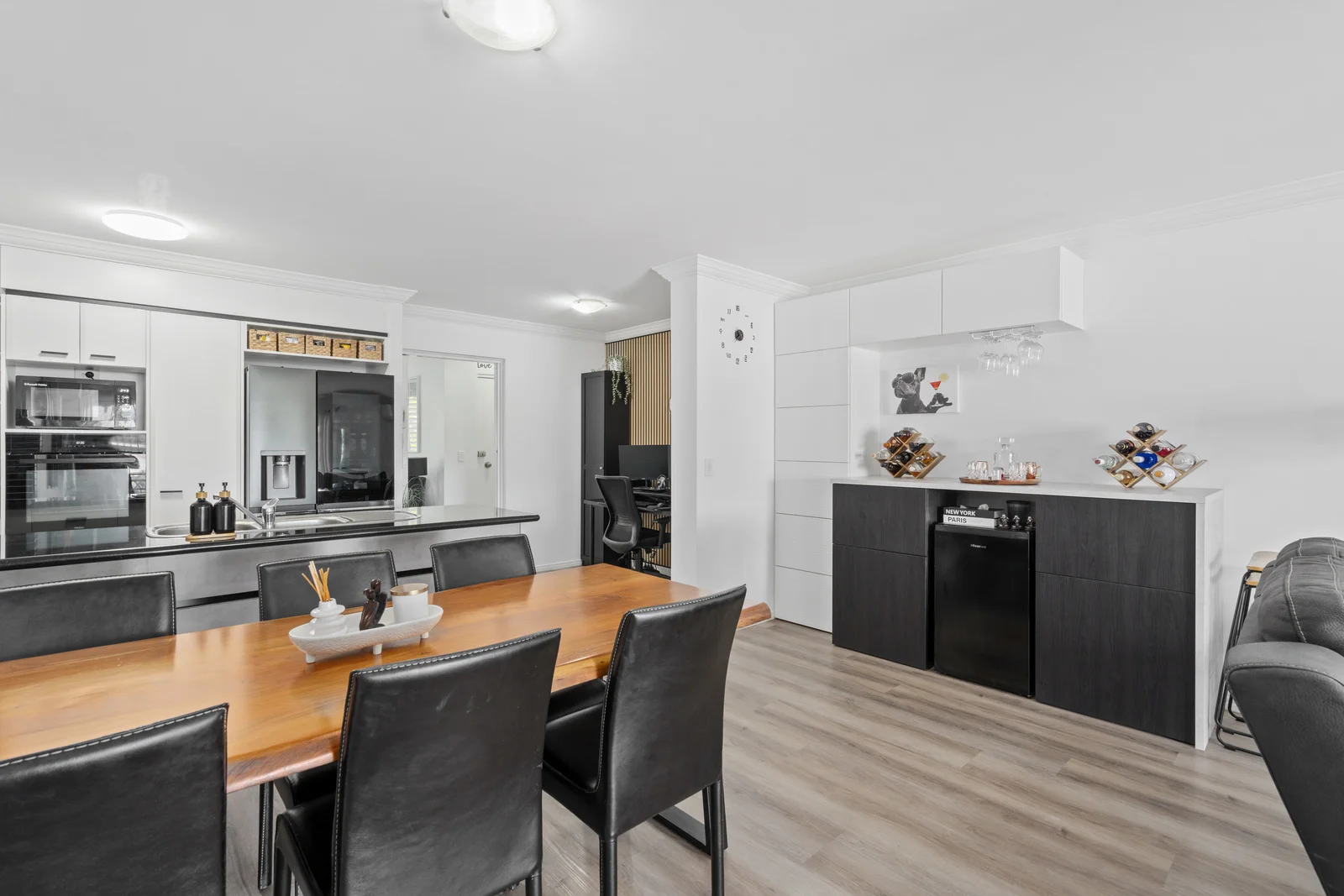 Additional image 8 of 19/82-86 Limetree Parade, Runaway Bay QLD 4216