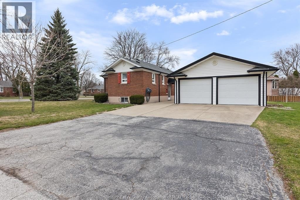 Additional image 8 of 1231 Roselawn Drive, Windsor, ON, N9E1L7
