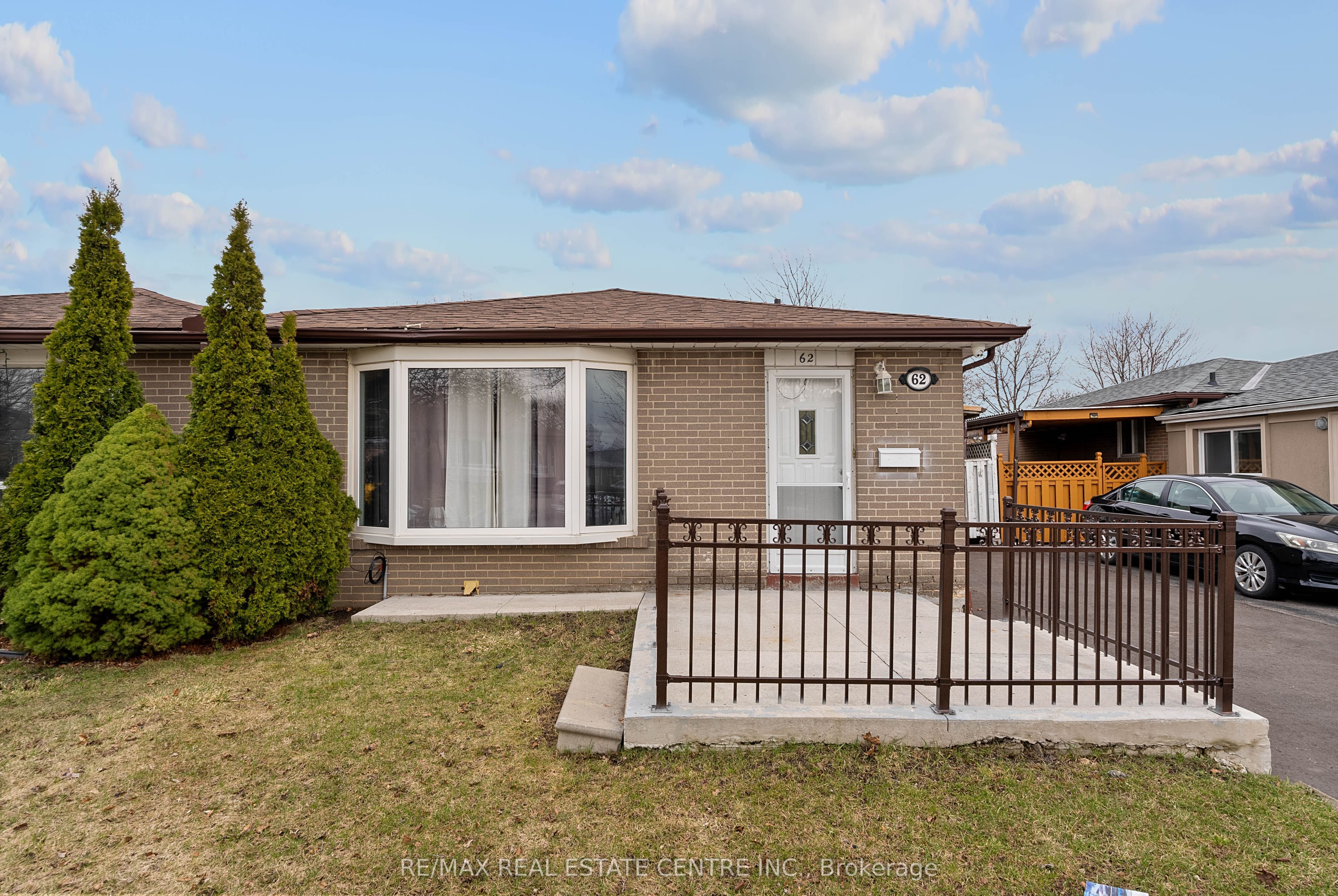 Additional image 4 of 62 Flamingo Crescent, Brampton, ON, L6T 2G5