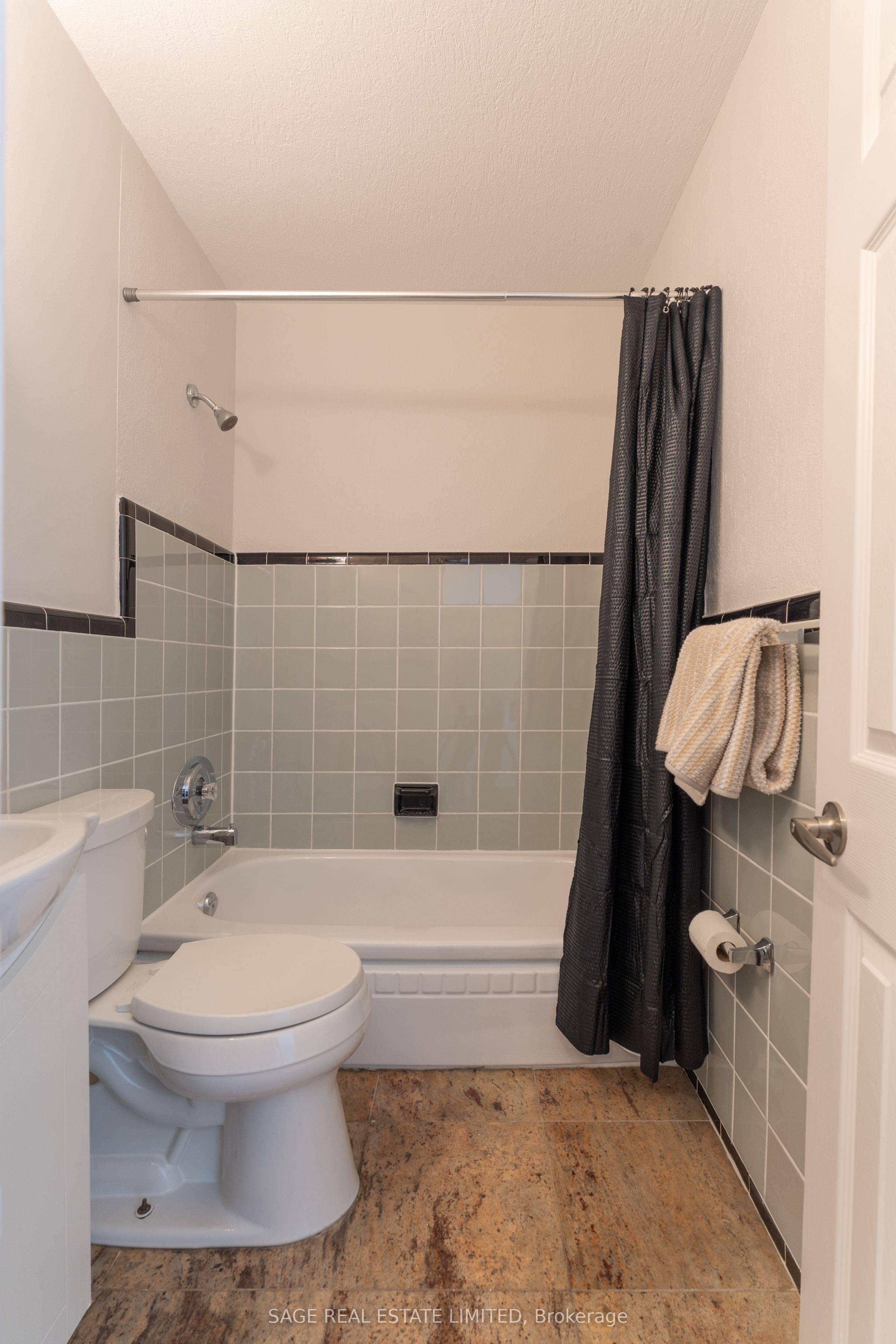 Additional image 5 of 205-1901 Bayview Avenue E, Toronto, ON, M4G 3E4