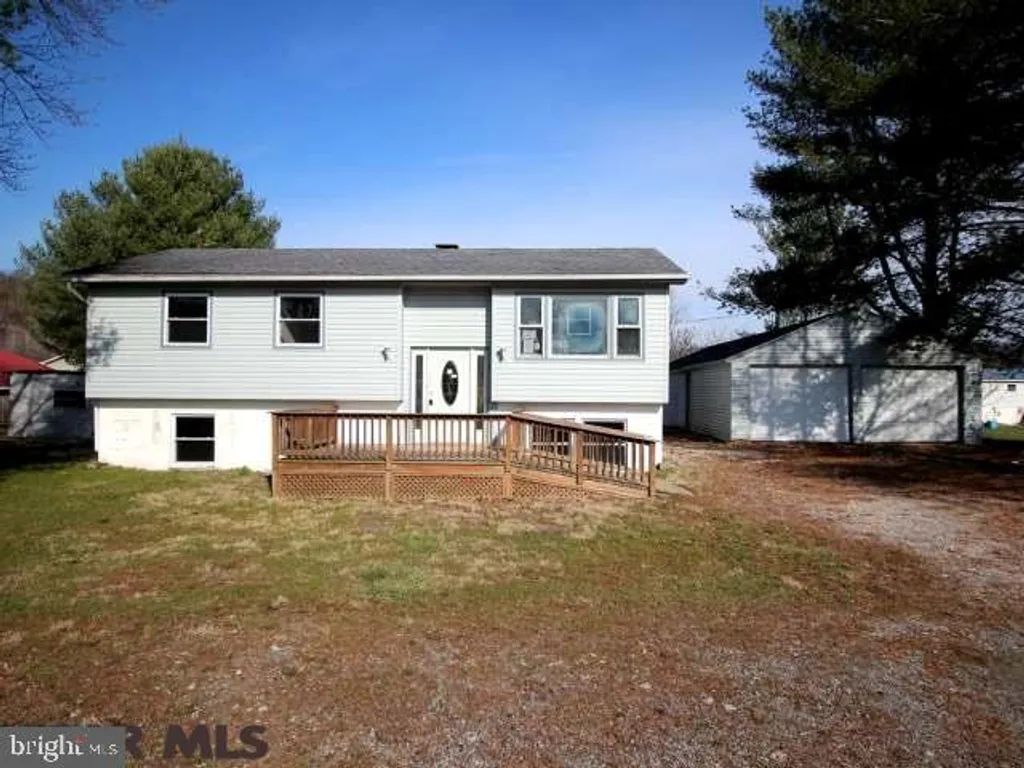 1429 McKee Road, Cogan Station, PA 17728