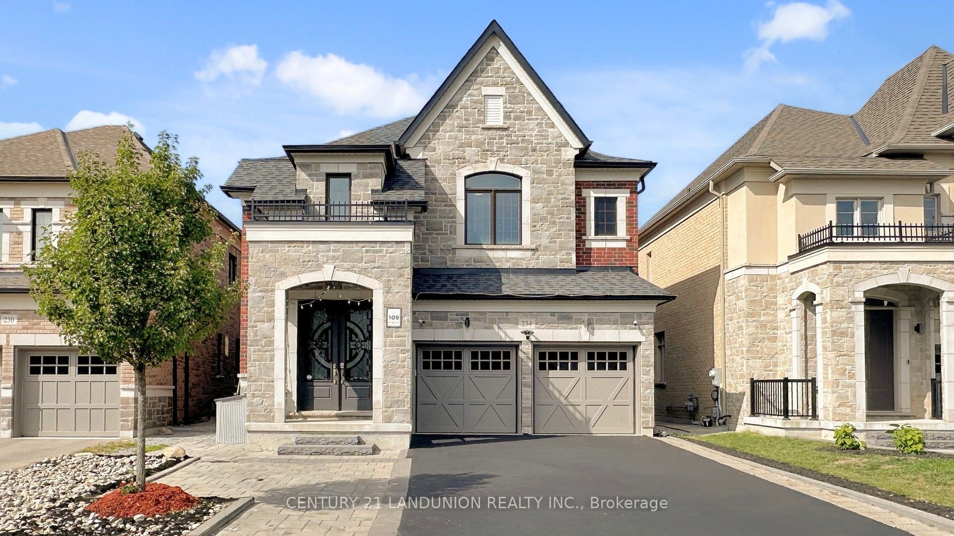 234 Touch Gold Crescent, Aurora, ON, L4G 3X5