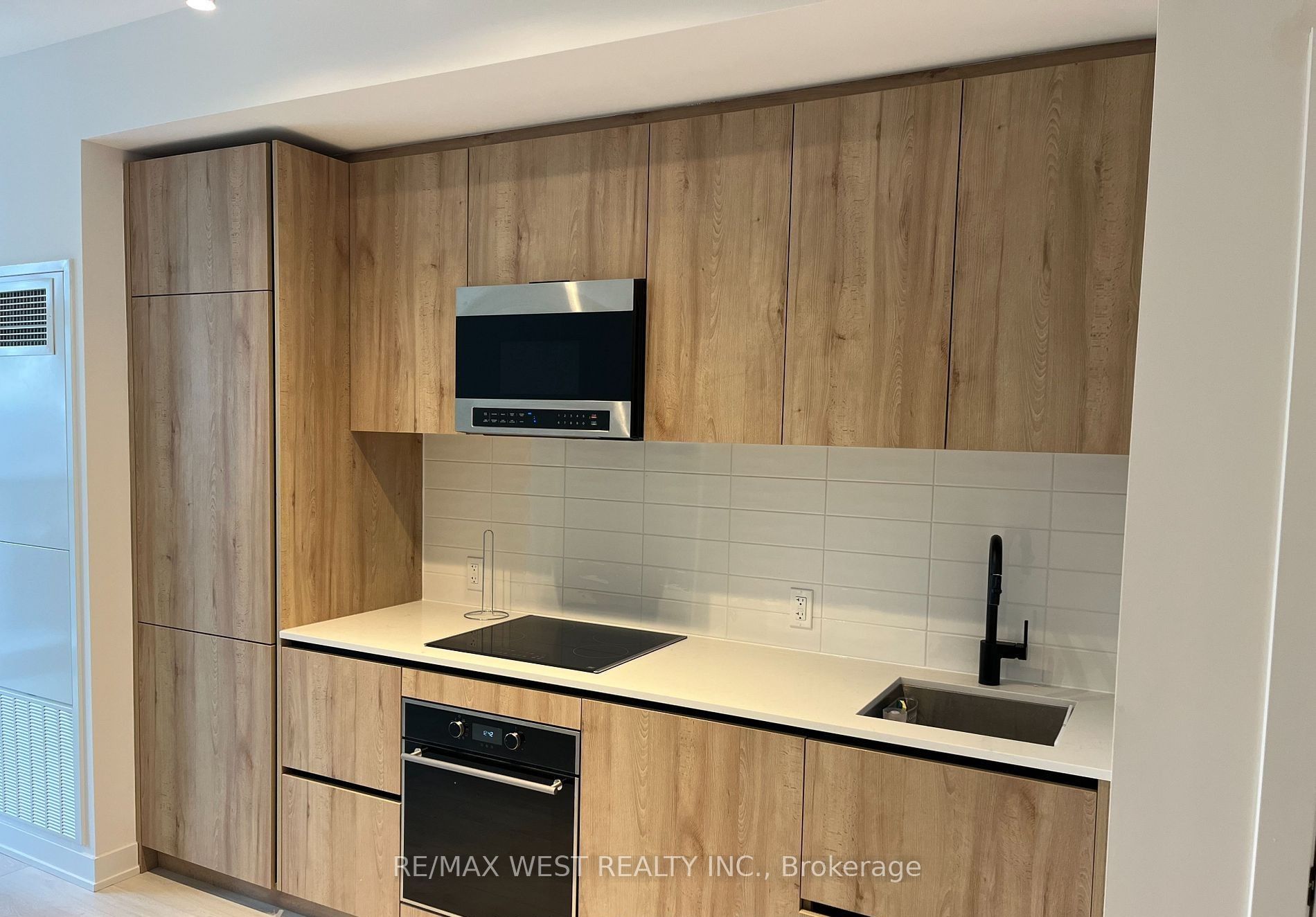 Additional image 4 of 2503-127 Broadway Avenue, Toronto, ON, M4P 1V4