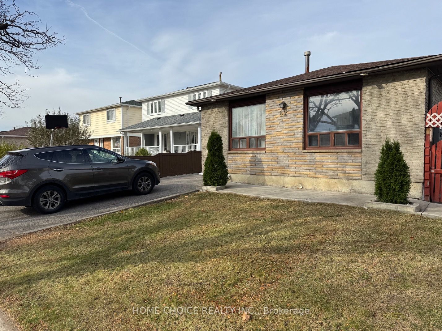 12 Sultan Pool Drive E, Toronto, ON, M9V 4H2 photo 2