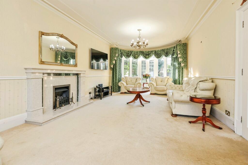 Lordswood Road, Birmingham photo 2