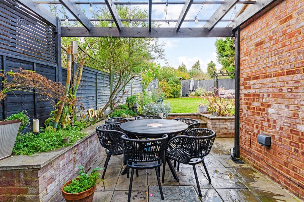 Additional image 11 of Park Rise, Harpenden, Hertfordshire