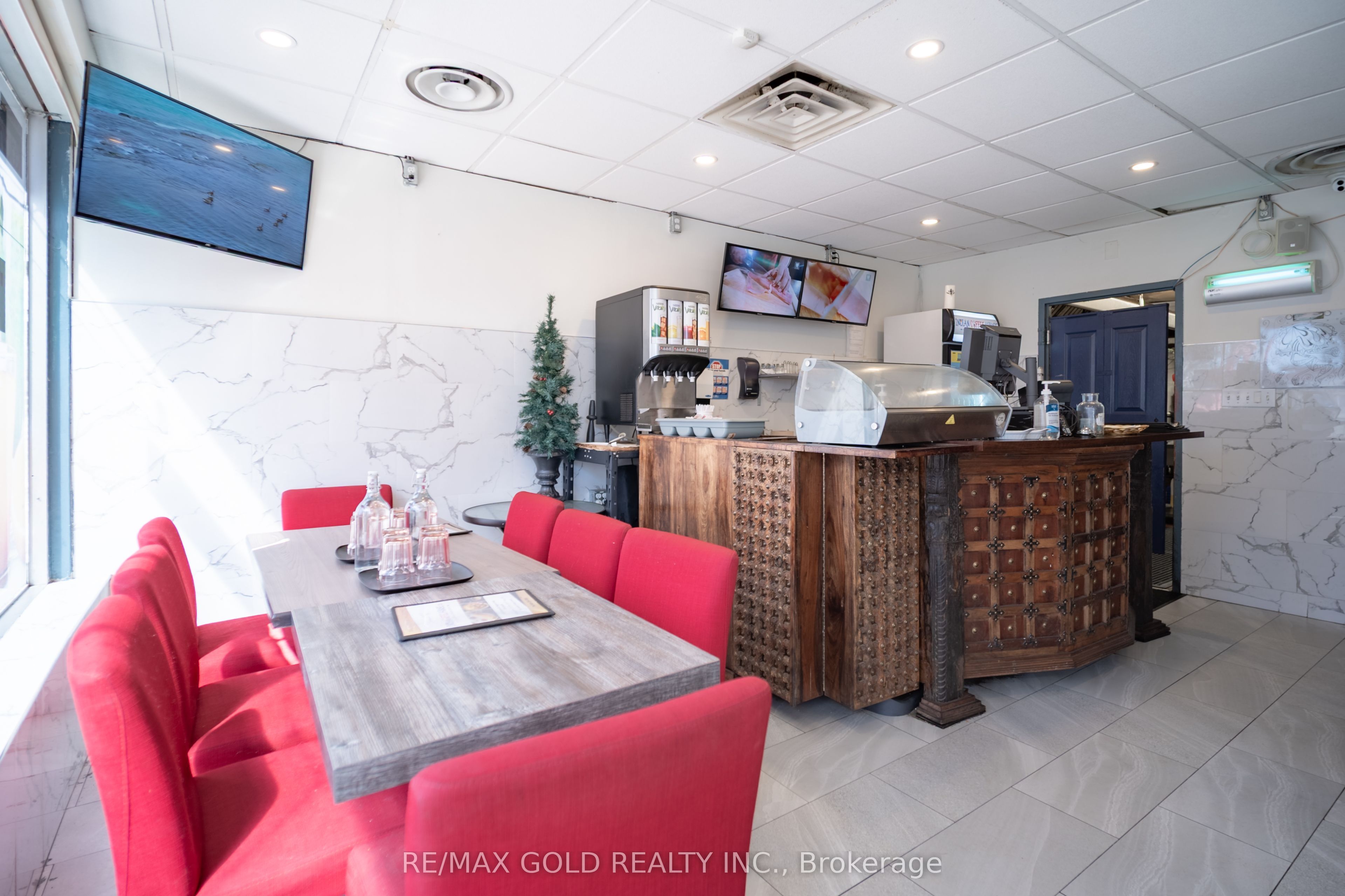 Additional image 5 of unit A-5077 Centre Street, Niagara Falls, ON, L2G 3N8