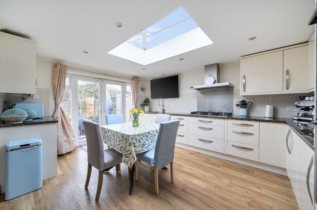 Additional image 3 of 4 bed semi-detached house for saleBinfield Road, Bracknell, Berkshire RG42