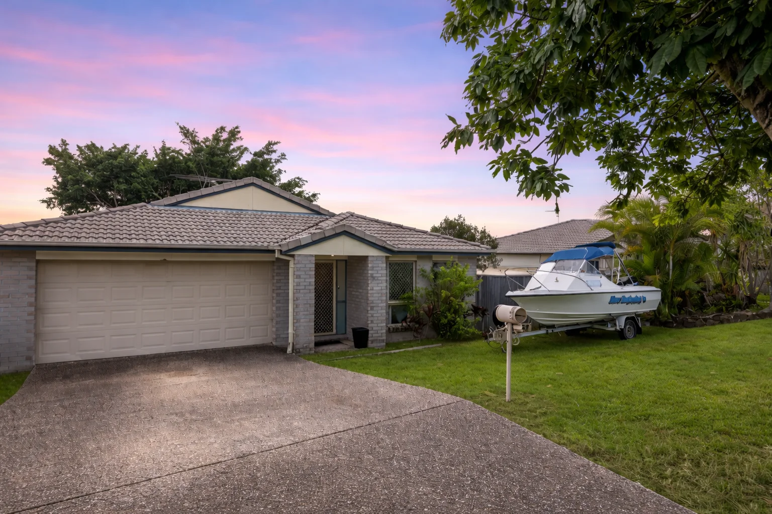 12 Armani Avenue, Pimpama QLD 4209 photo 2