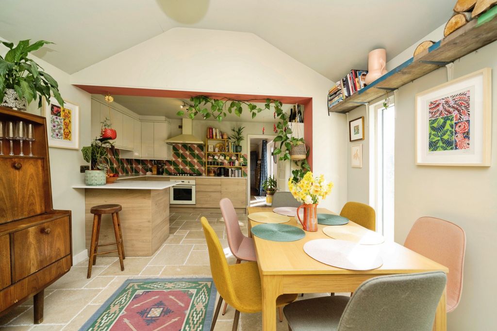 Additional image 16 of 2 bed semi-detached house for saleBretteville Close, Newton Abbot TQ13