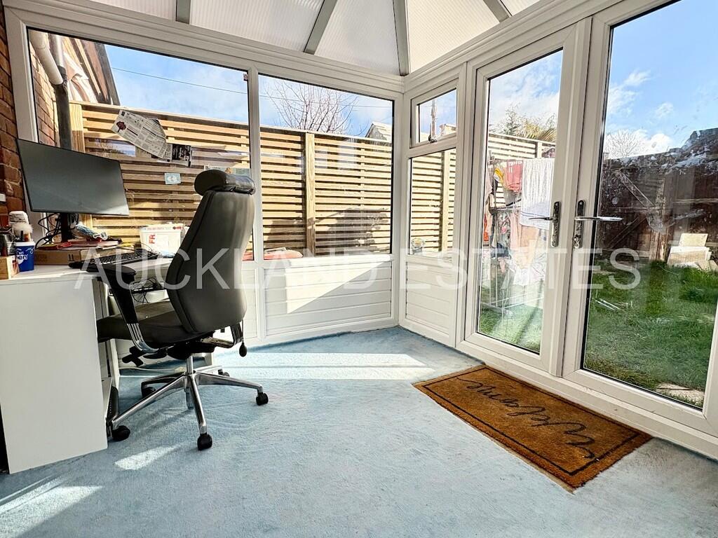 Additional image 11 of Dixons Hill Road, Welham Green