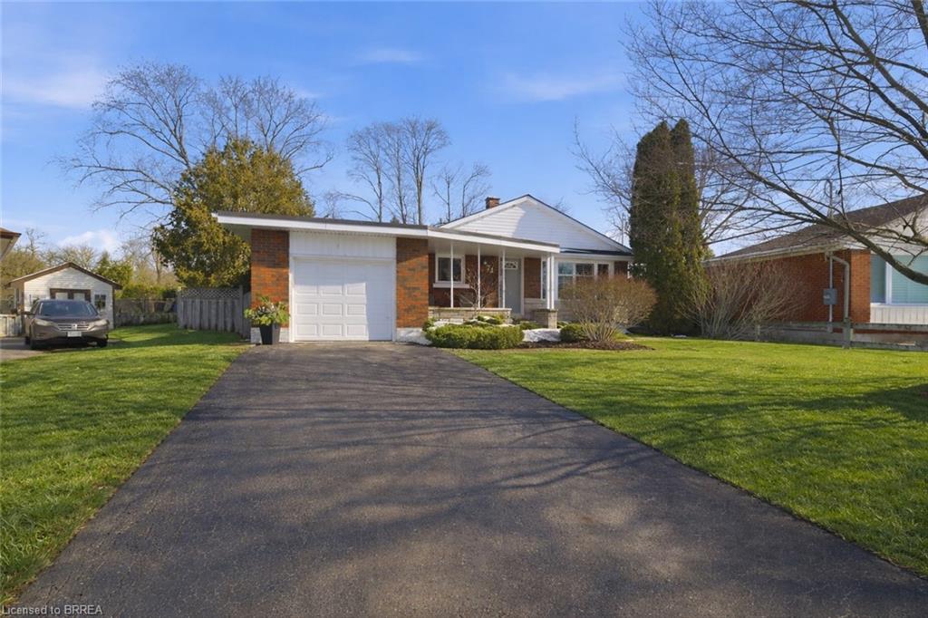 71 Pinecrest Drive, Kitchener, ON, N2A 2G6