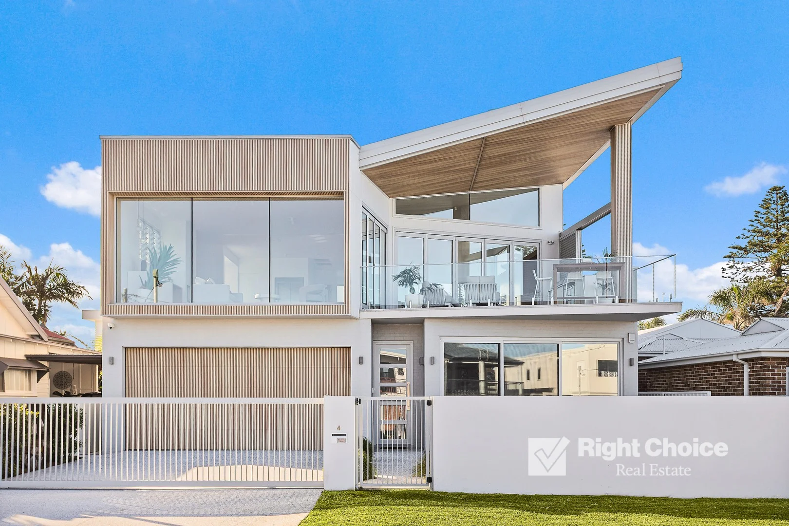 4 Boollwarroo Parade, Shellharbour NSW 2529