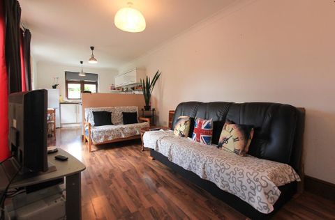 Stacey Road, Roath CF24