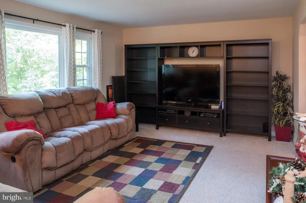 63 Green Leaf Terrace, Stafford, VA 22556