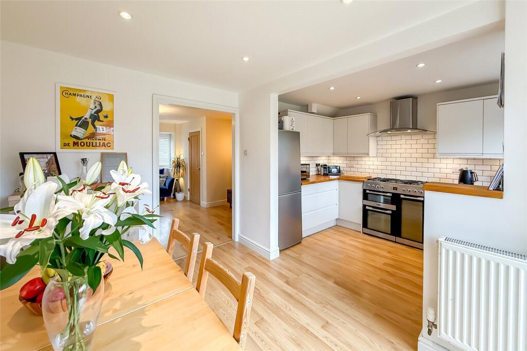 Additional image 3 of Elizabeth Court, St. Albans, Hertfordshire, AL4