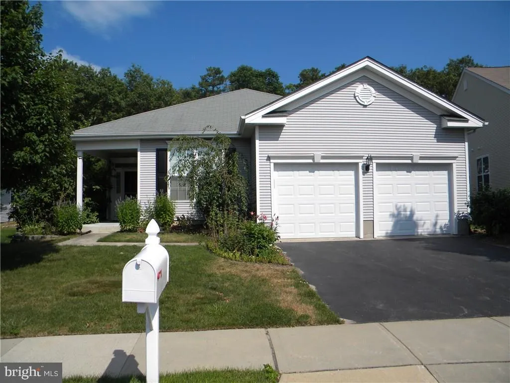 57 Hidden Lake Circle, Barnegat, NJ 08005