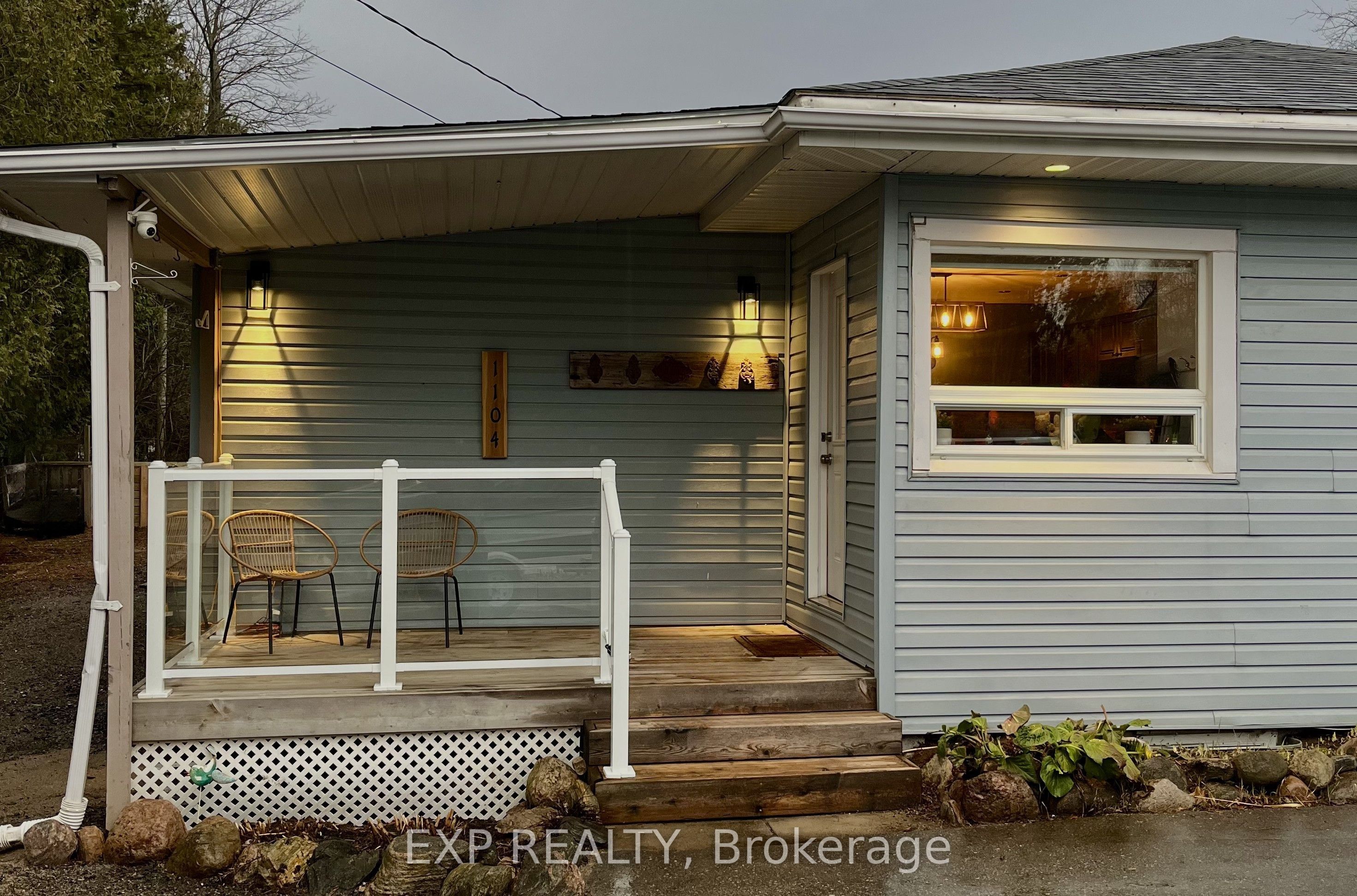 1104 Ferrier Avenue, Innisfil, ON, L0L 1W0