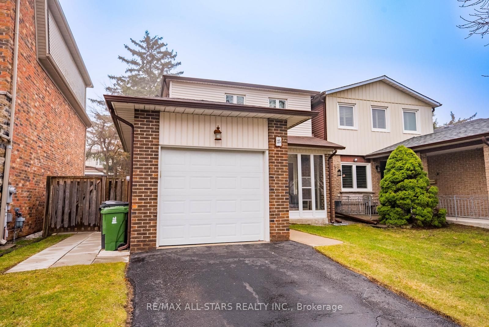 Additional image 2 of 25 Thistlewaite Crescent, Toronto, ON, M1S 3Y8