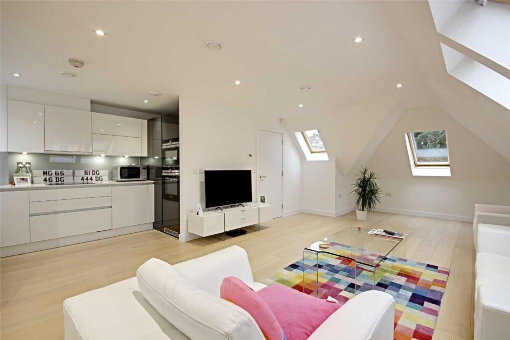 Additional image 2 of Georges Wood Road, Brookmans Park, Hertfordshire, AL9