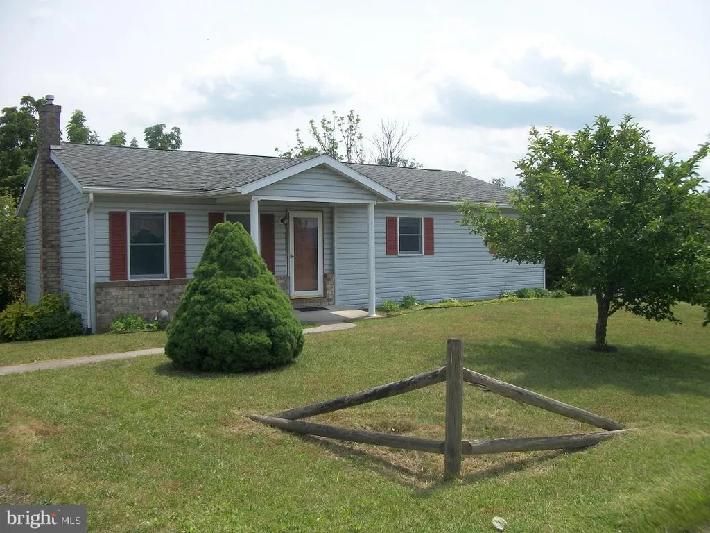 12 Darrin Avenue, Newburg, PA 17240