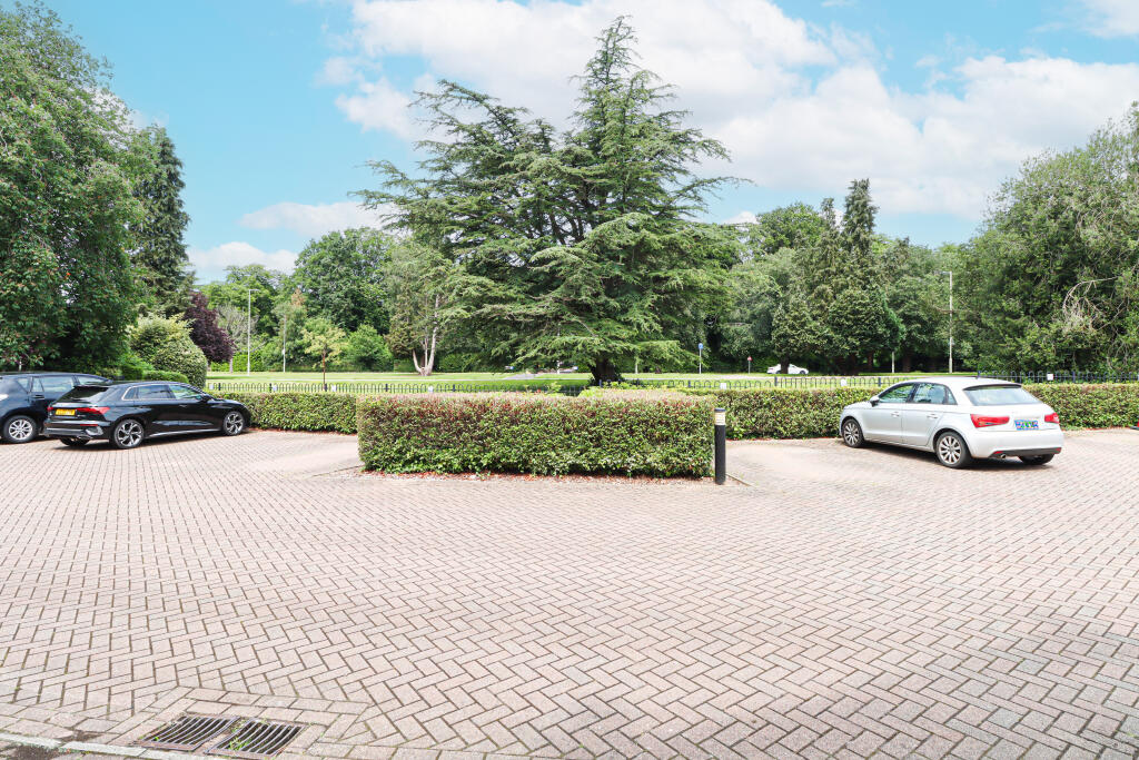 Additional image 14 of Boyes Crescent, London Colney, AL2