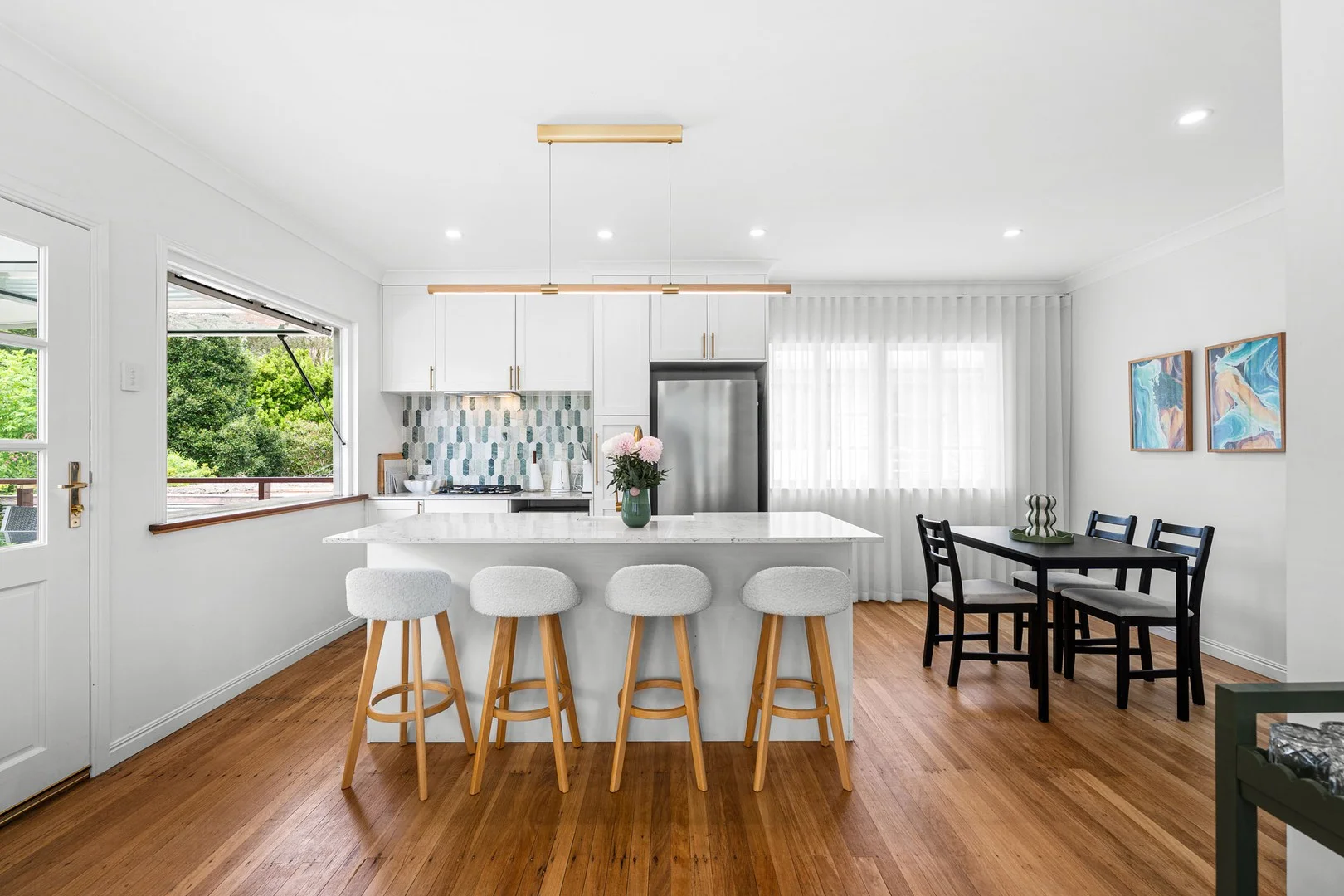Additional image 2 of 1104 Logan Road, Holland Park West QLD 4121